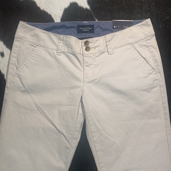 American Eagle Outfitters Mid-2000’s Artist Trouser in Khaki, size 4 long - Picture 7 of 15